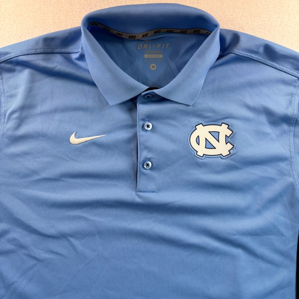 Nike Mens UNC Tar Heels Dri-FIT Polo Shirt M Blue Short Sleeve North Carolina